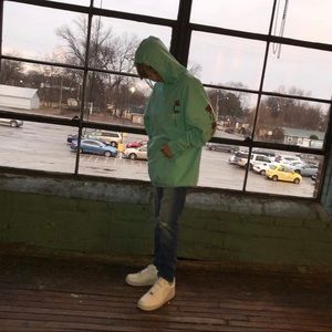 Meet your Posher, Kaleb